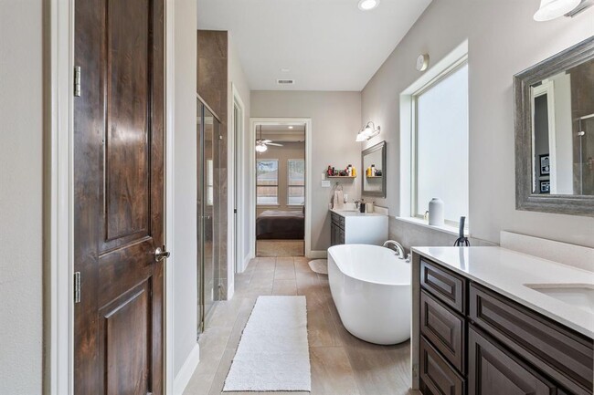 Building Photo - 1475 Torrijos Ct