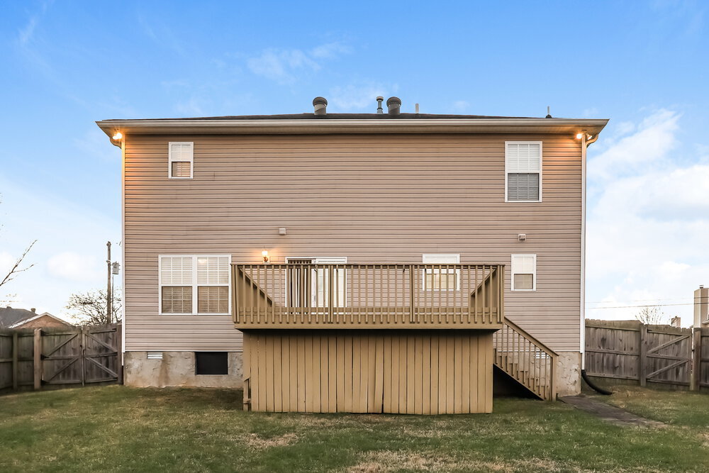 Building Photo - 124 Baker Springs Ln