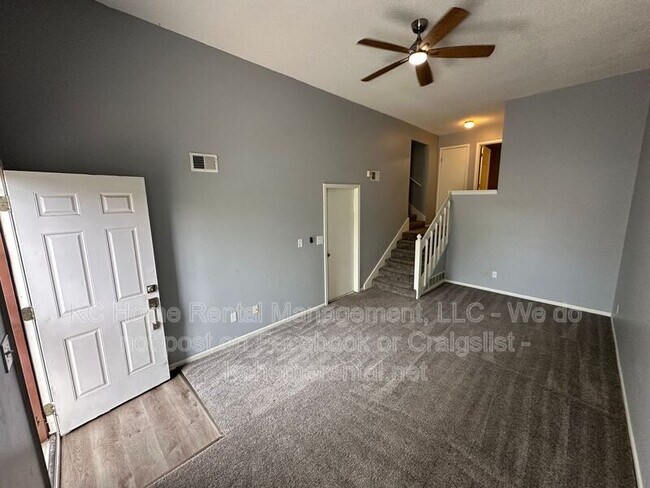 Building Photo - 9000 E 85th Pl