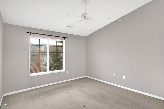 Building Photo - 239 Legends Creek Way