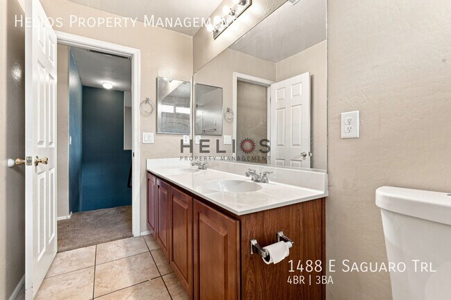 Building Photo - 1488 E Saguaro Trail