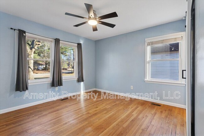 Building Photo - 139 Nicewood Dr