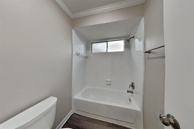 Building Photo - 25830 Richards Rd