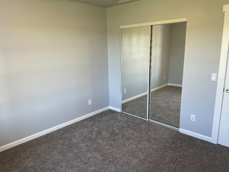 Building Photo - 532 Scenic Loop