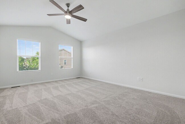 Building Photo - 7416 Sandy Springs Point