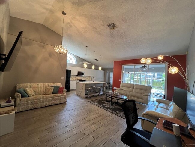 Building Photo - 3090 Pepperwood Ln W