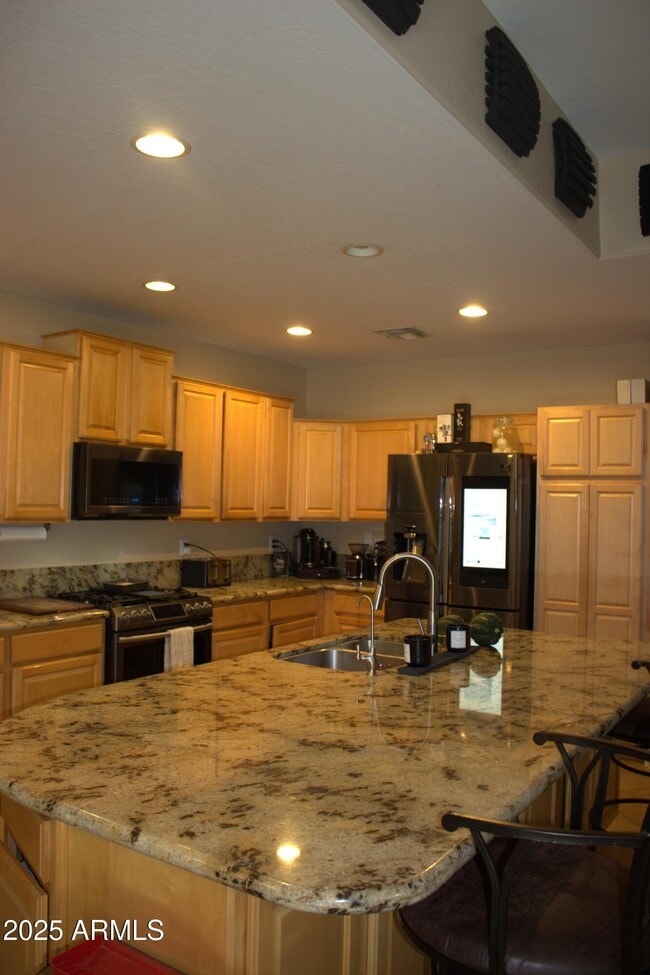 Building Photo - 1433 W Longhorn Dr