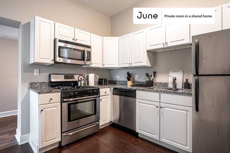 Building Photo - Room in Shared 5 bed/2 bath home