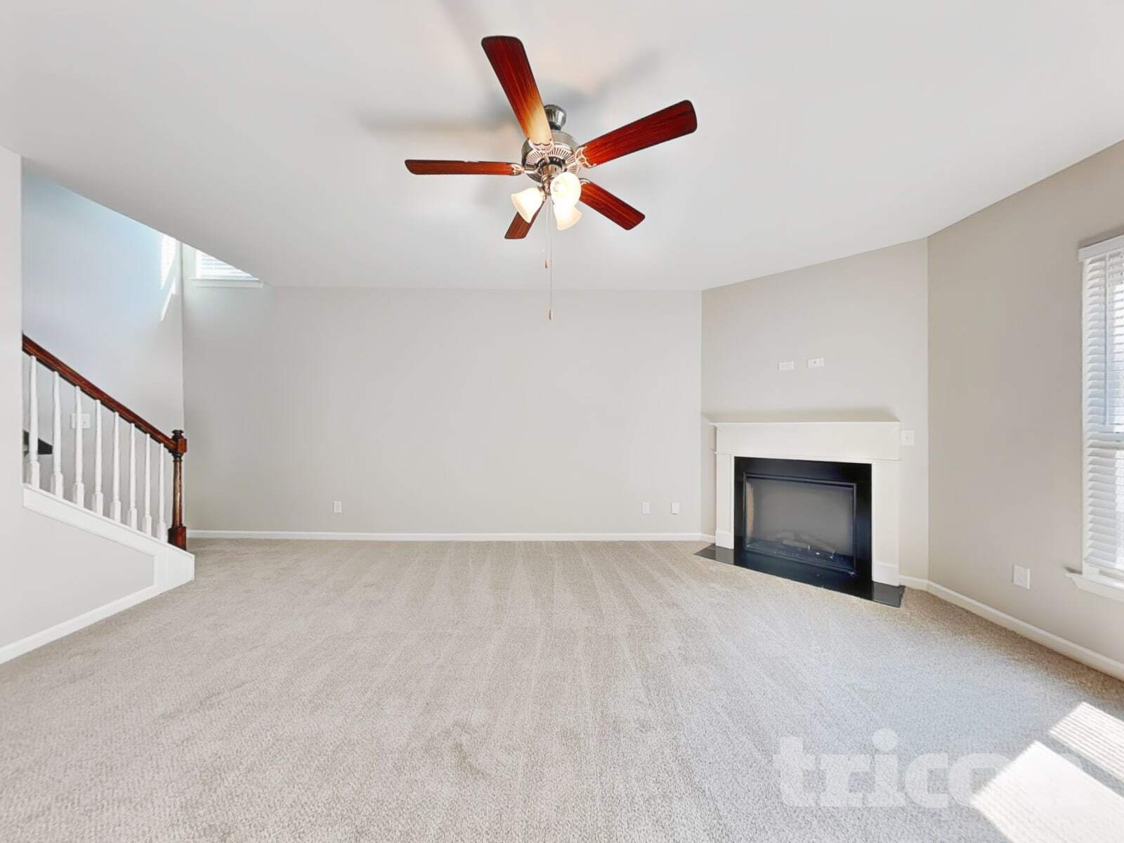 Building Photo - 1760 Long Acre Dr
