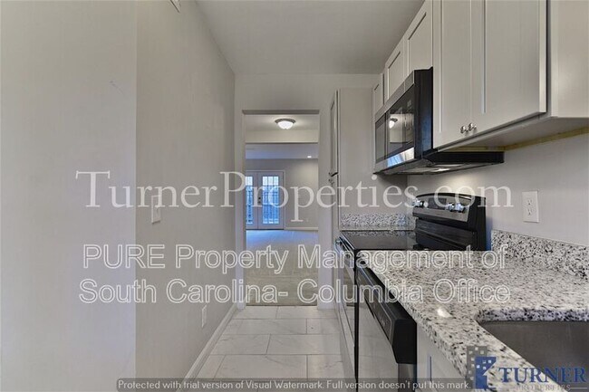 Building Photo - 308 Percival Rd
