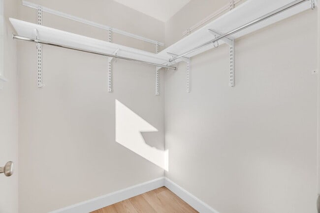 Building Photo - 2115 NW 17th Pl