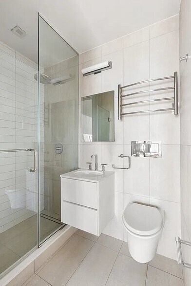 Building Photo - 26 Prince St