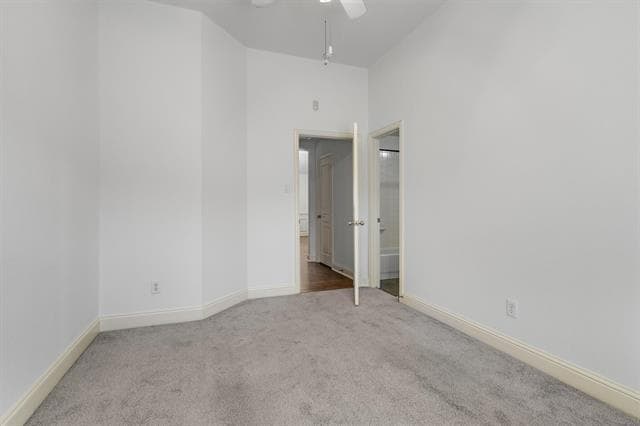 Building Photo - 2901 Osage Ln
