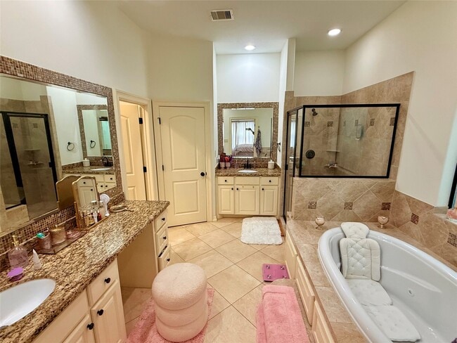 Building Photo - 11206 Mattina Dr