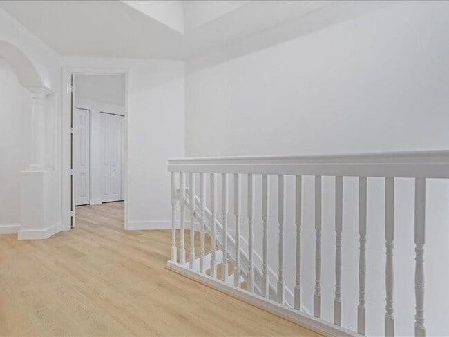 Building Photo - 2798 Center Ct Dr