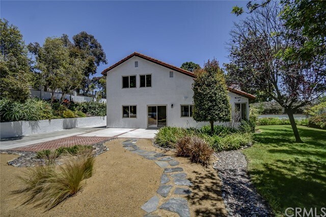 Building Photo - 1302 Cadena