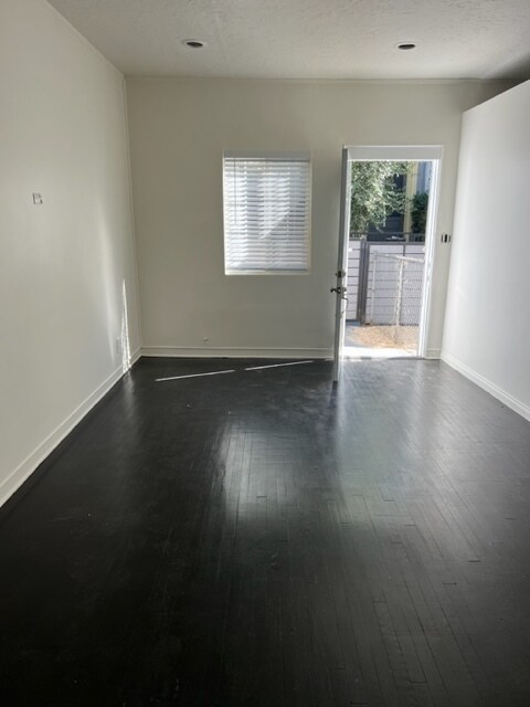 living room - 229 Columbia Pl