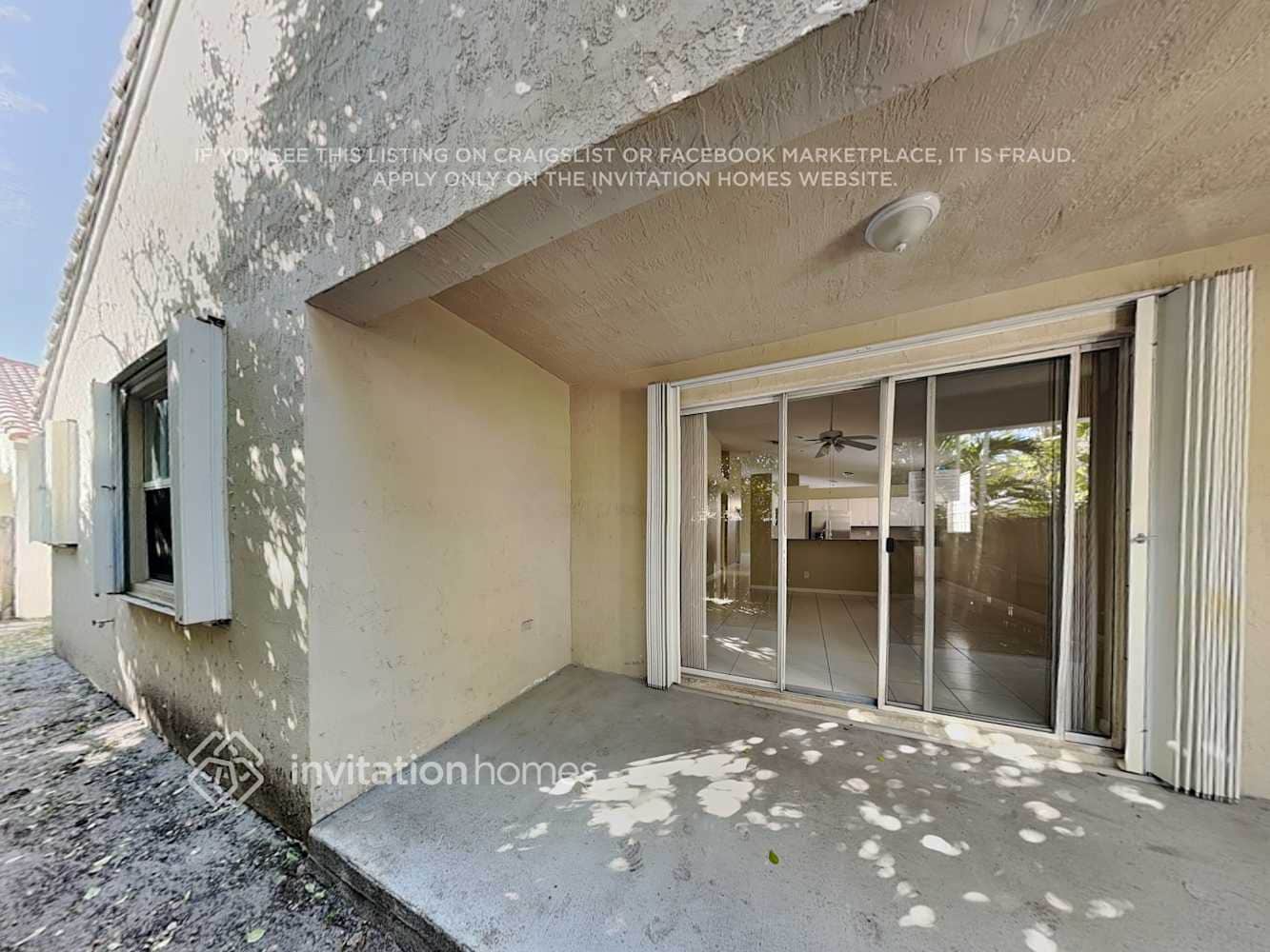 Building Photo - 1495 SW 105th Ave