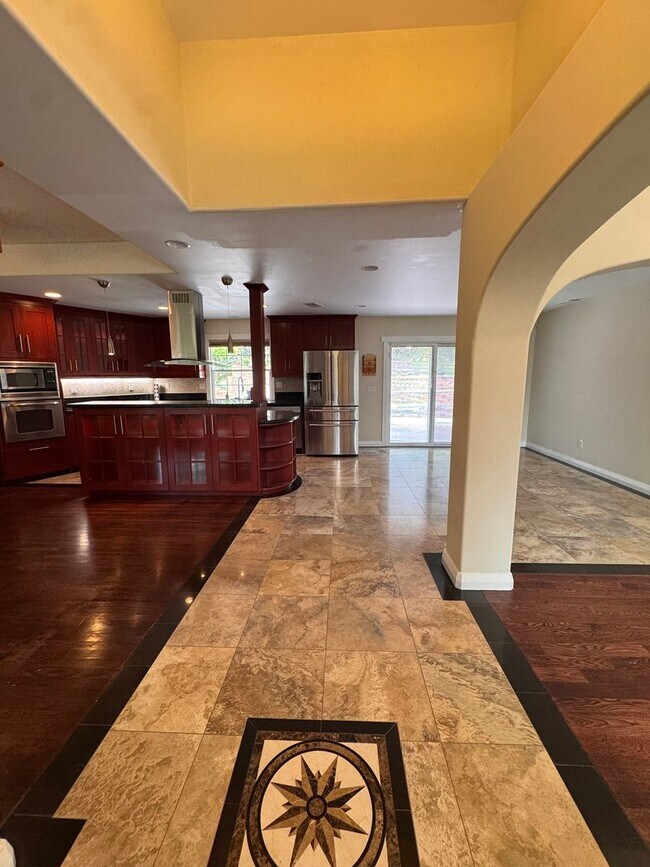 Building Photo - Private Gated Luxury Estate on Acreage with Pool, Pond & Solar in Prime Newcastle Location