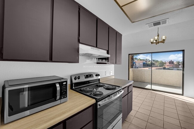 Building Photo - 4380 Gannet Cir