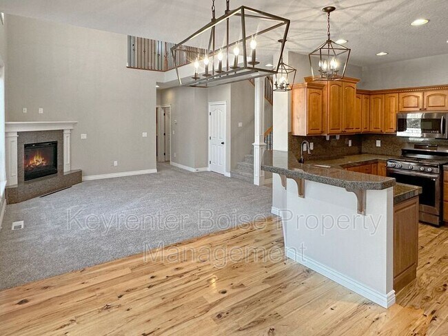 Building Photo - 538 E Halpin Dr