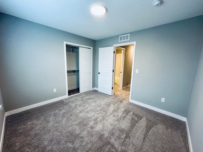 Building Photo - {13305} Less Than 2 Year Old 1.5 Story in ...