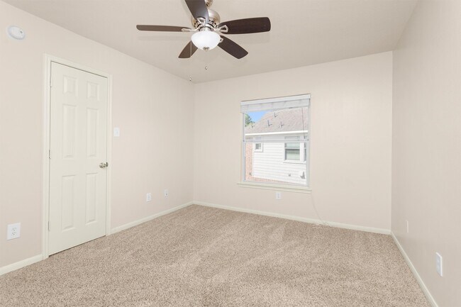 Building Photo - 3118 Legends Mist Dr