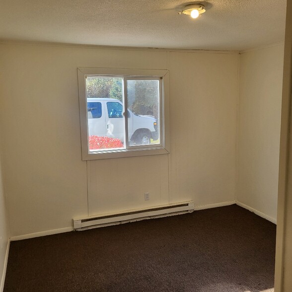 Building Photo - 1019 Colonial Dr