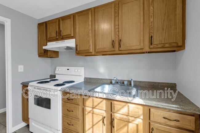 Building Photo - 311 Beattie Ave