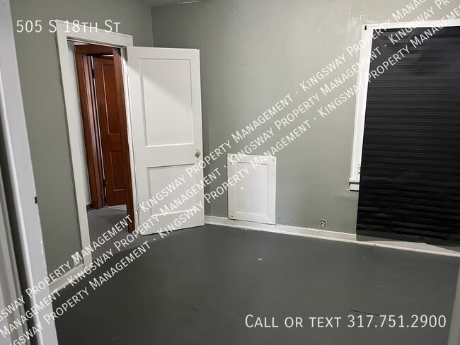 Building Photo - 505 S 18th St