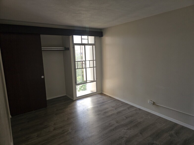 Building Photo - 1519 Nuuanu Ave