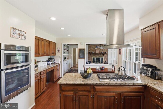 Building Photo - 1034 Walker Mill Rd