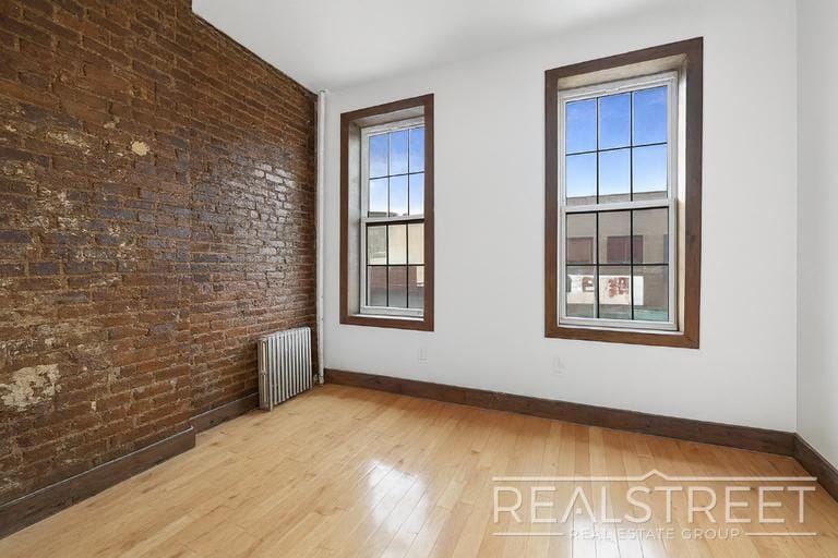Building Photo - 3 Bedroom near East Williamsburg with Priv...