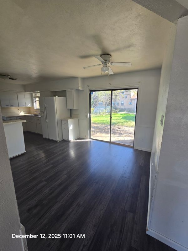 Building Photo - 617 S 1st St