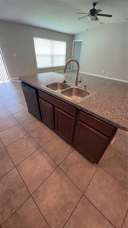 Building Photo - 7419 Rosy Periwinkle Ct