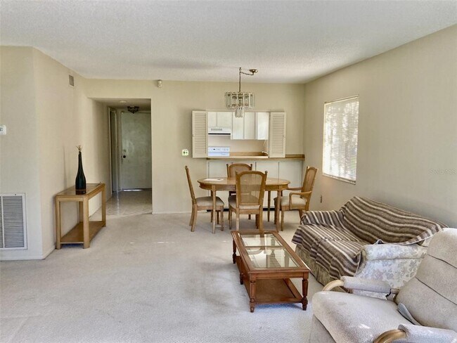 Building Photo - 3500 El Conquistador Pkwy