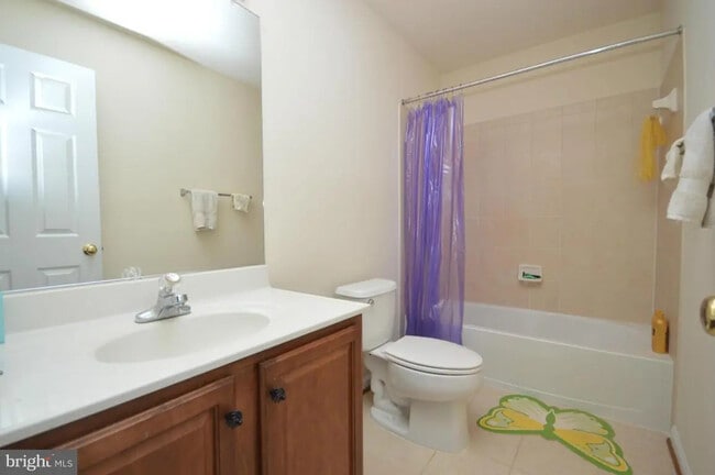 Building Photo - 14876 Cartagena Dr