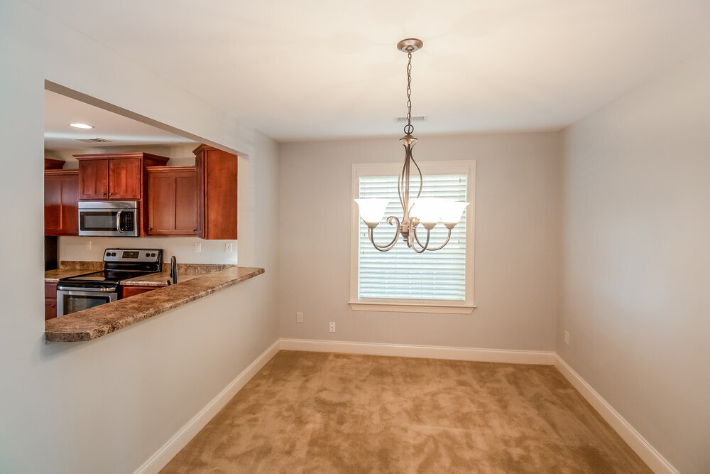 Building Photo - 5823 Bedford Pl