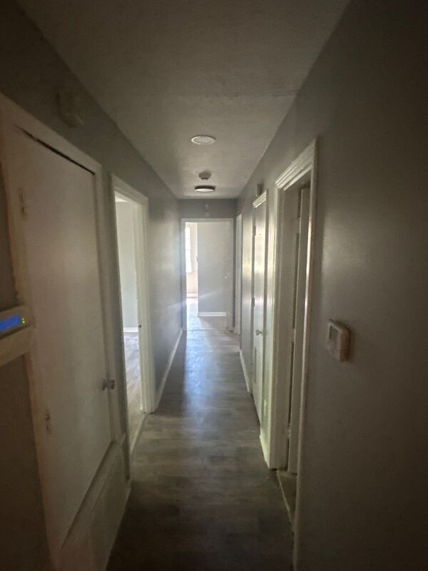 Building Photo - 1114 Garden Park Dr