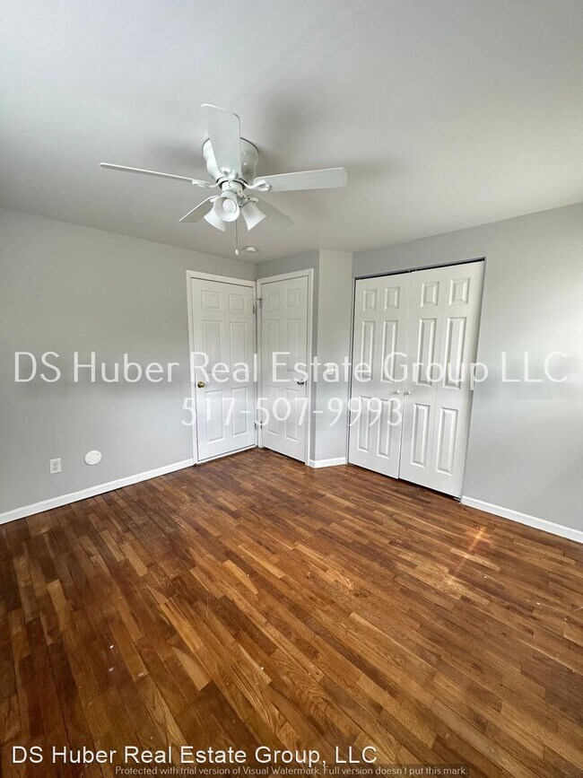 Building Photo - 3 br, 2 bath House - 4200 Brighton Dr