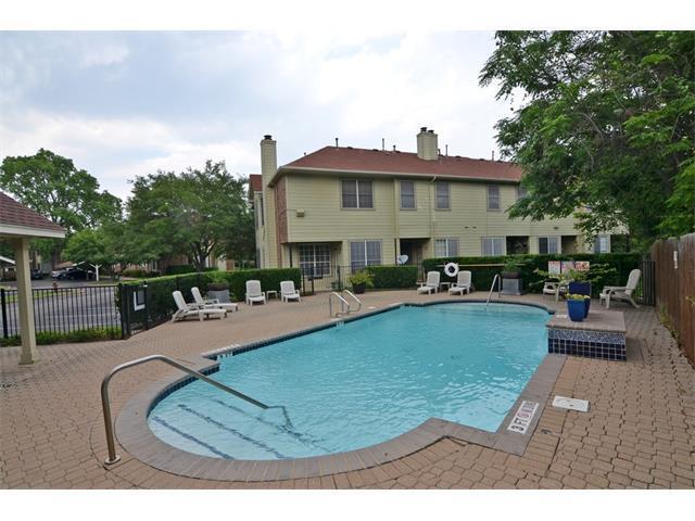 Building Photo - 12401 Los Indios Trl