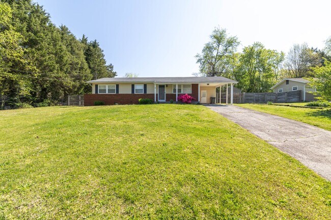 Building Photo - 4821 Gettysburg Rd