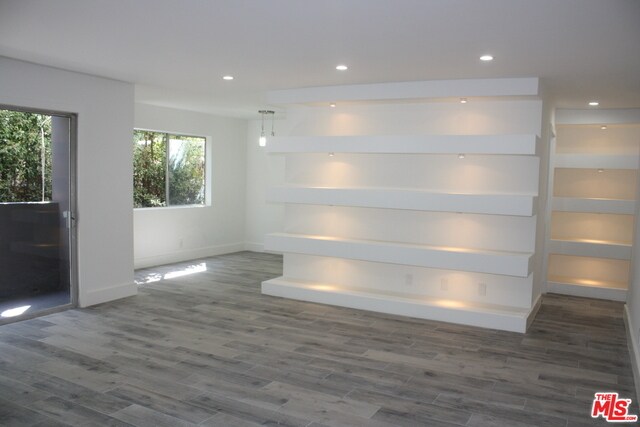 Building Photo - 811 6th St