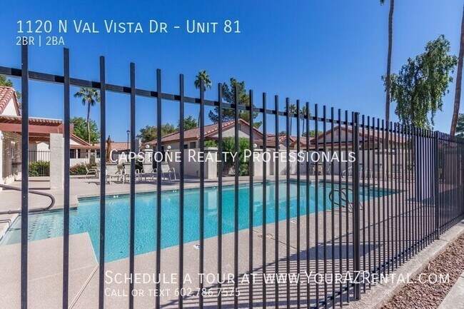 Building Photo - 1120 N Val Vista Dr