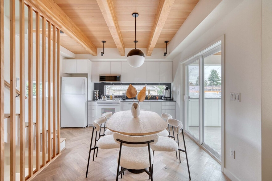 Building Photo - 5022 NE 26th Ave