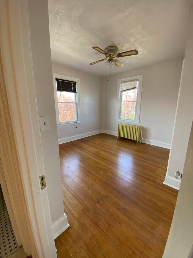 Bedroom 2 - 1000 E 36th St