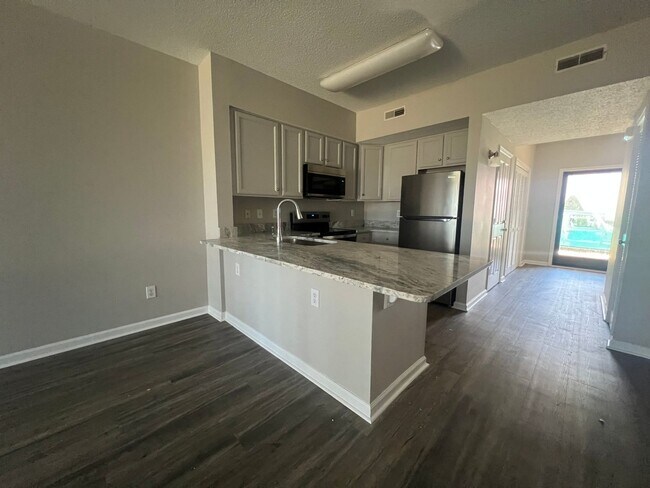 Building Photo - TURNBERRY PARK @ LEGENDS GOLF COMMUNITY