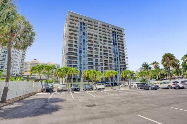 Building Photo - 3031 N Ocean Blvd