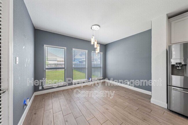 Building Photo - 221 Terramar