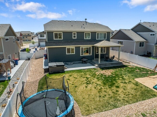 Building Photo - Spacious 4-Bedroom Home with Private Backy...